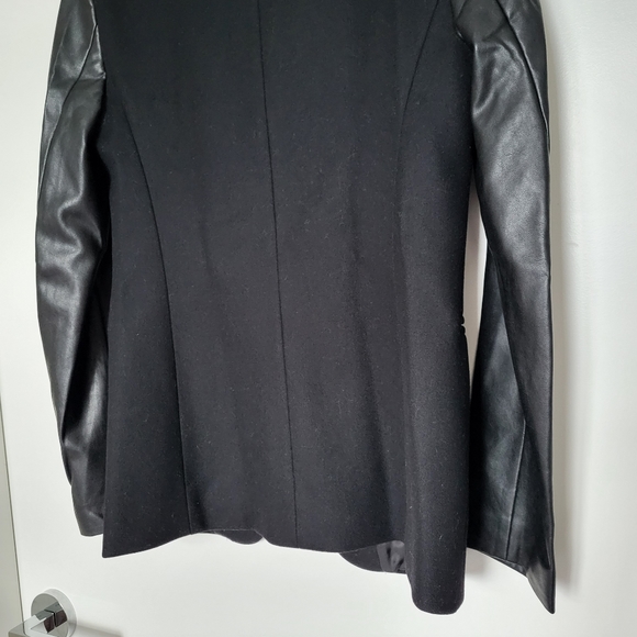 Aritzia Babaton Black Wool Cashmere Blend Vegan Leather Fred Blazer - Picture 9 of 13